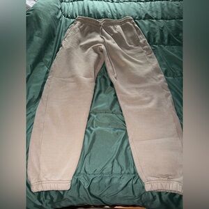 Aritzia TNA  Women Sweatfleece Cozy Fleece Boyfriend Fit Joggers